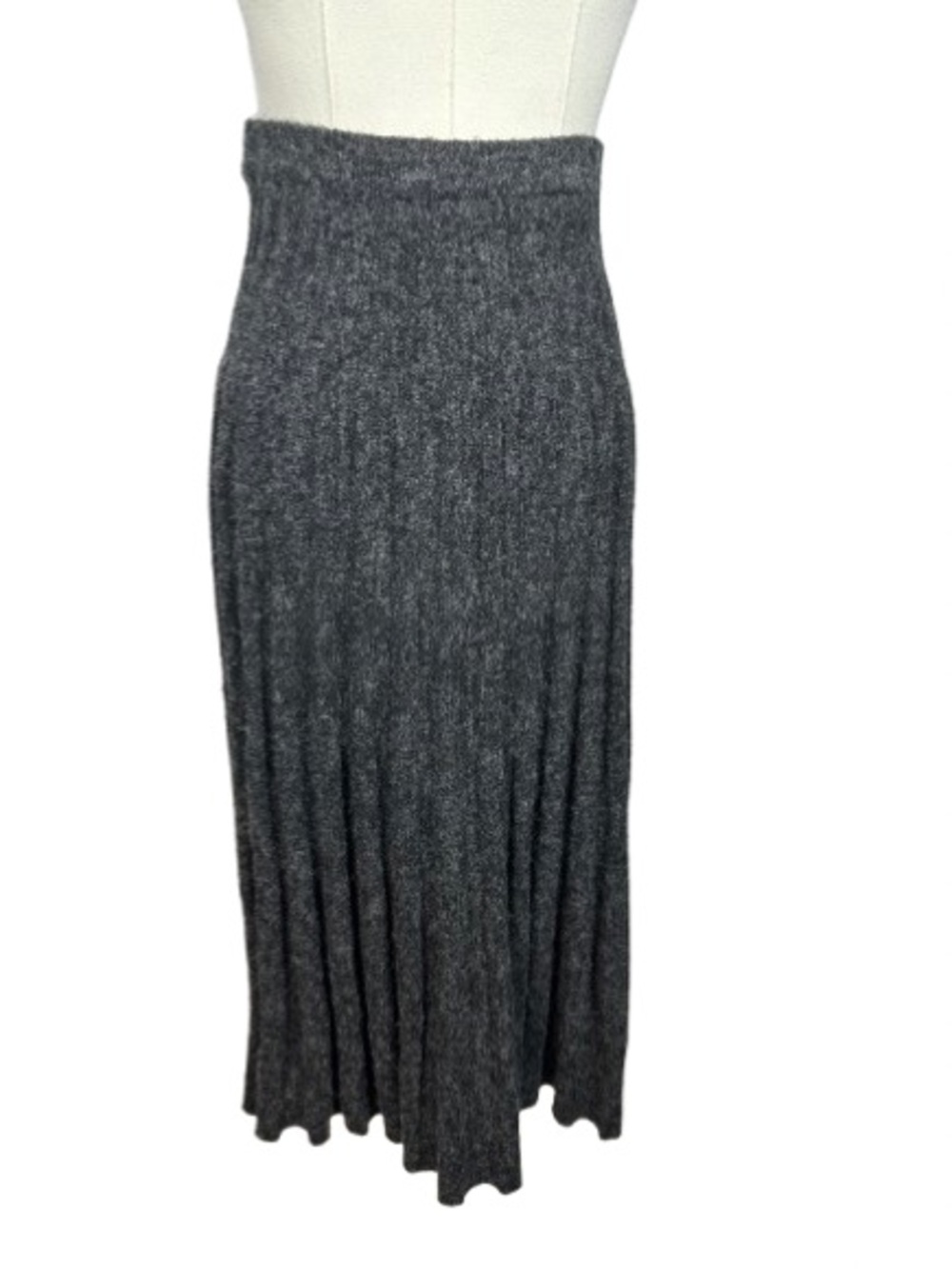 Kerisma Charcoal Ribbed Knit Midi Skirt